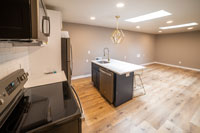 1423 W. Diamond St.