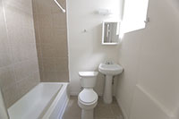 Apt 1r