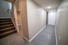 1631 W. Diamond St. Apt 1F