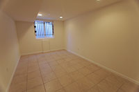 Apt 1