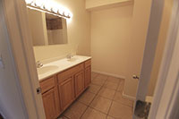 Apt 1