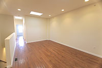 Apt 2