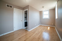 Apt 2